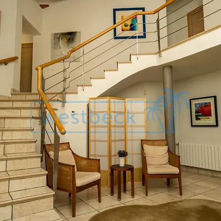 Charming 4-bed Serefina In Xabia Villa Montgo